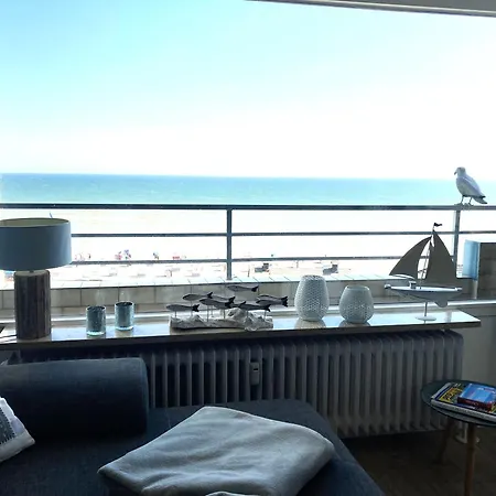Strandhotel - Superblick 60 Apartment *